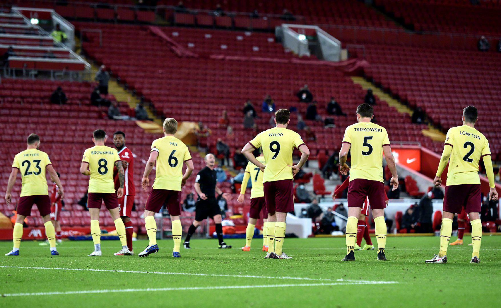 中寻找反击 中寻找反击