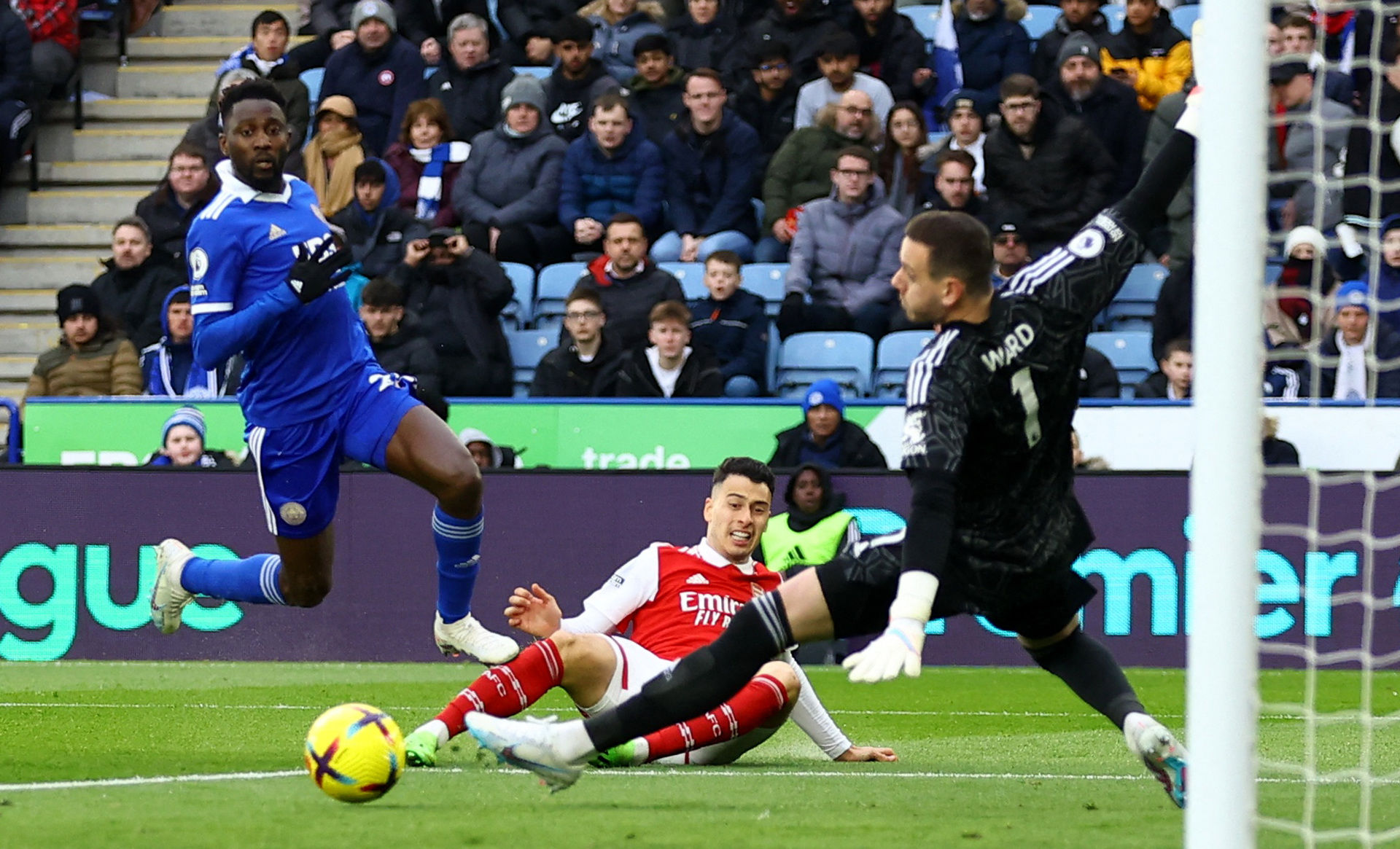 球目光追逐 球目光追逐